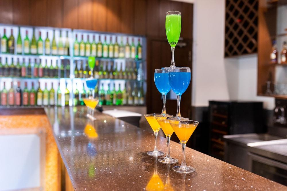 Treebo Trend Surya Nashik Hotel Bagian luar foto