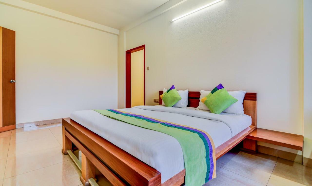 Treebo Trend Surya Nashik Hotel Bagian luar foto